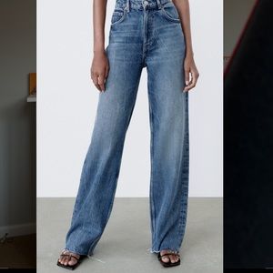 ZARA WIDE LEG JEANS